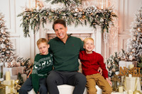 {C} Holiday Deluxe 11/01/2025 ARS/AV PP